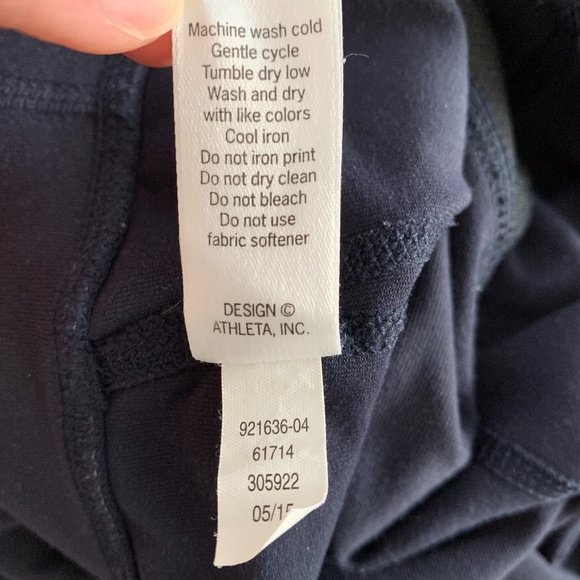 Athleta Revelation Capri Leggings - Picture 4 of 5